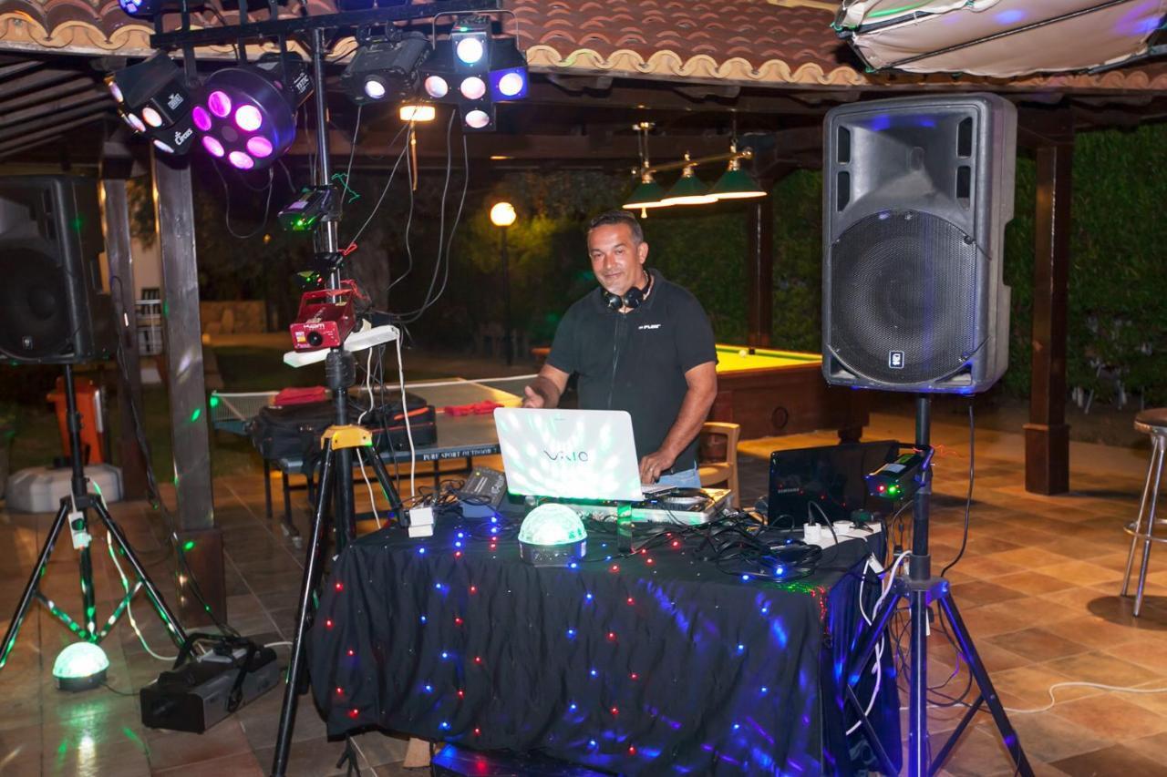 The Ship Inn Hotel Κερύνεια Εξωτερικό φωτογραφία